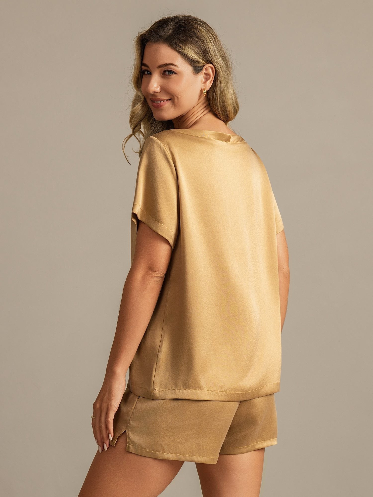 [Tan] SilkSilky-FR 19Momme Soie Col Rond Femme Pyjamas 002,