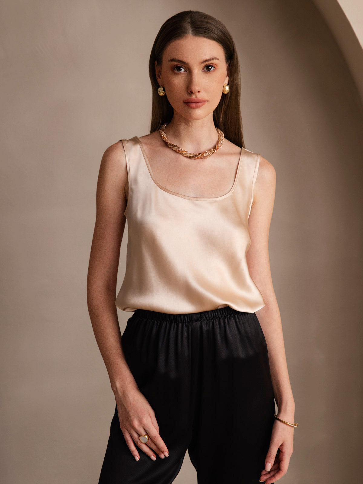 [Champagne] SilkSilky-FR 19Momme Sans manches Encolure Dégagée Top À Fines Brides 001