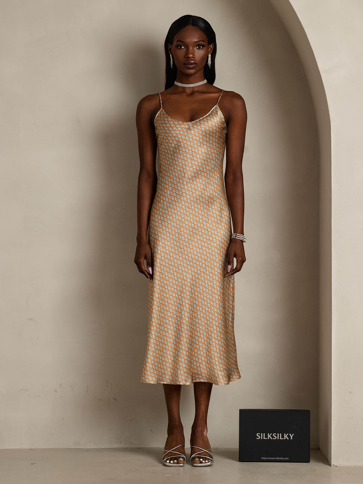 [Floral] SilkSilky-FR Pure Soie Col Bateau Chemises de nuit 001