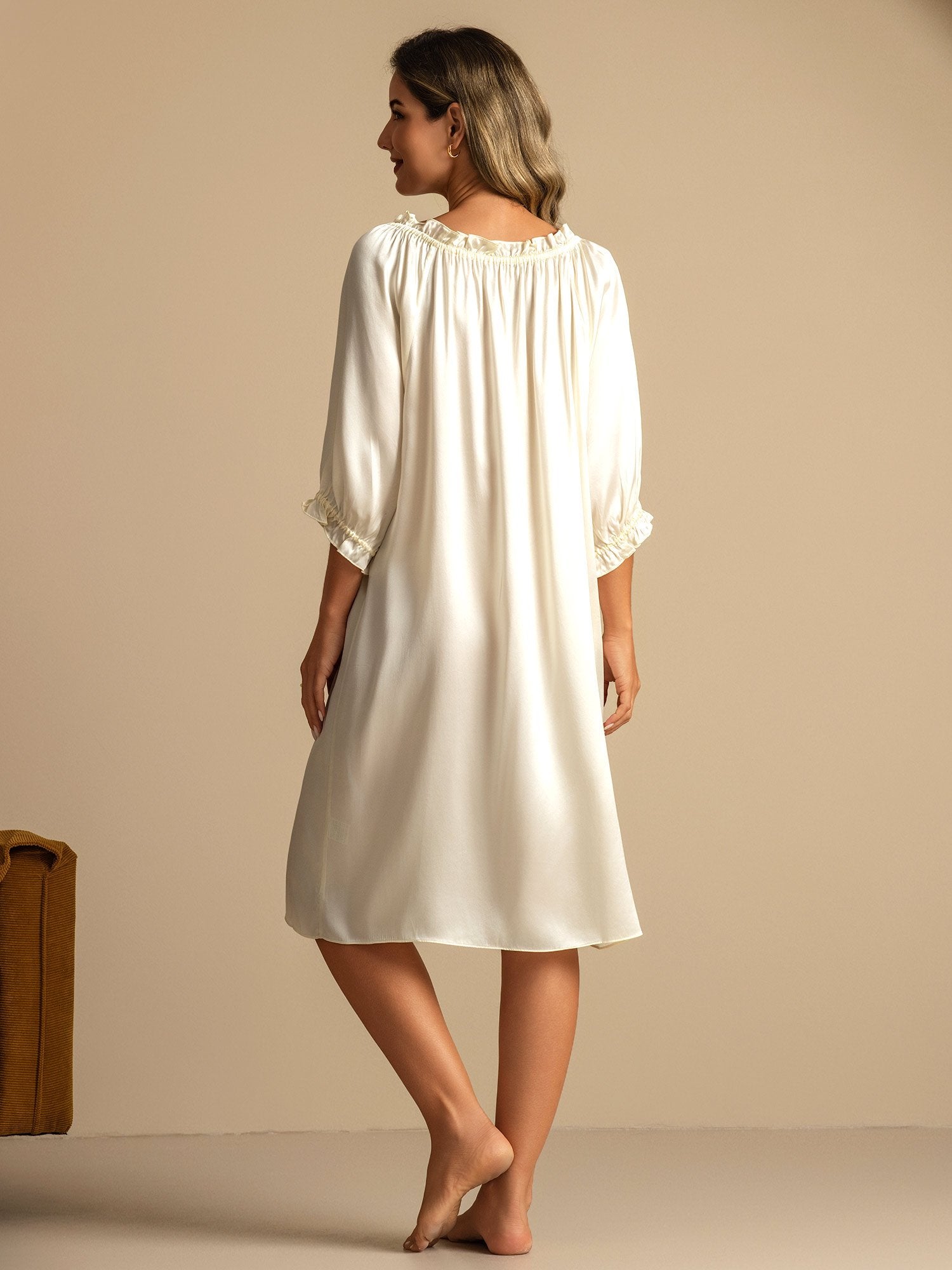 [Blanc] SilkSilky-FR Soie Nightgown 002