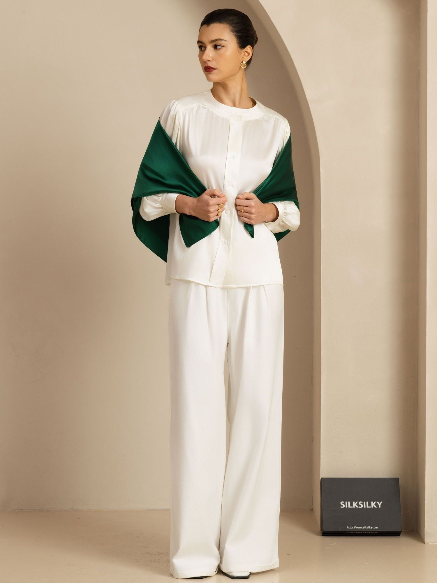 [VertFoncé] SilkSilky-FR Soie Scarf 003