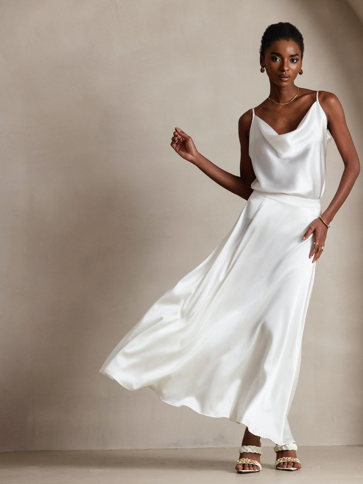 [Blanc] SilkSilky-FR 19Momme Soie Col Bénitier Top À Fines Brides 006