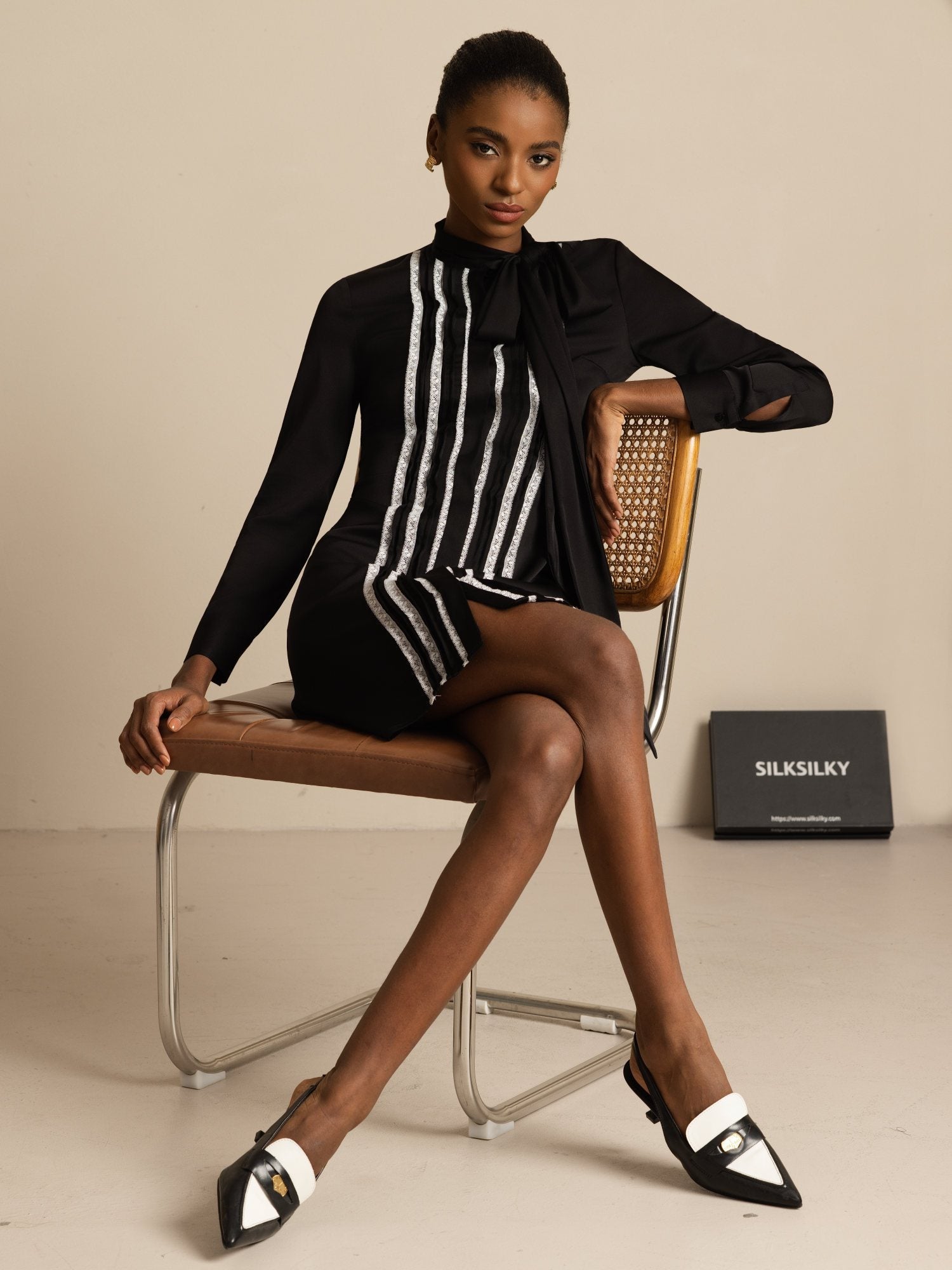 [Noir] SilkSilky-FR 19Momme Soie Manches longues À Nouer Robes 007