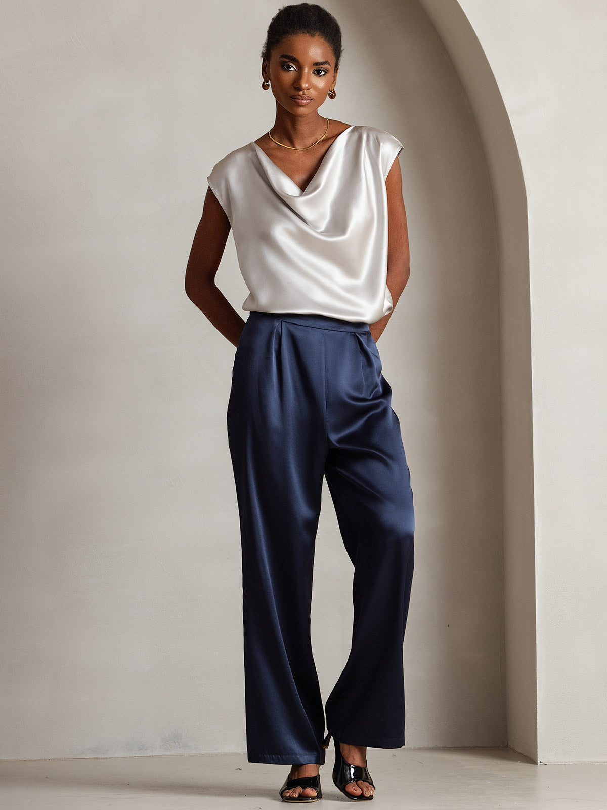 [Gris Clair] SilkSilky-FR 19Momme Soie Col Bénitier Femme T-Shirt 006