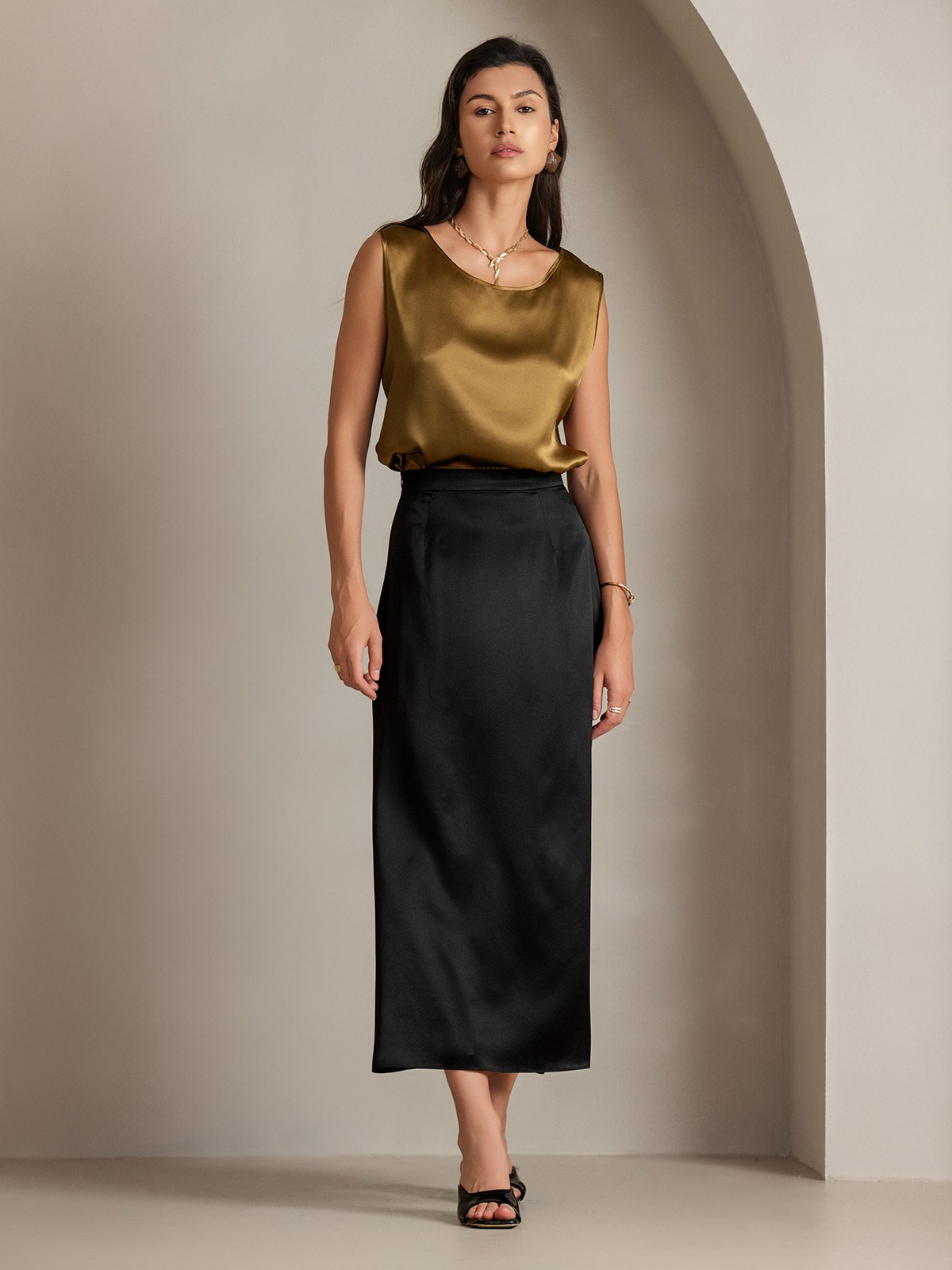 [Brun] SilkSilky-FR 19Momme Sans manches Col Rond Top À Fines Brides 007