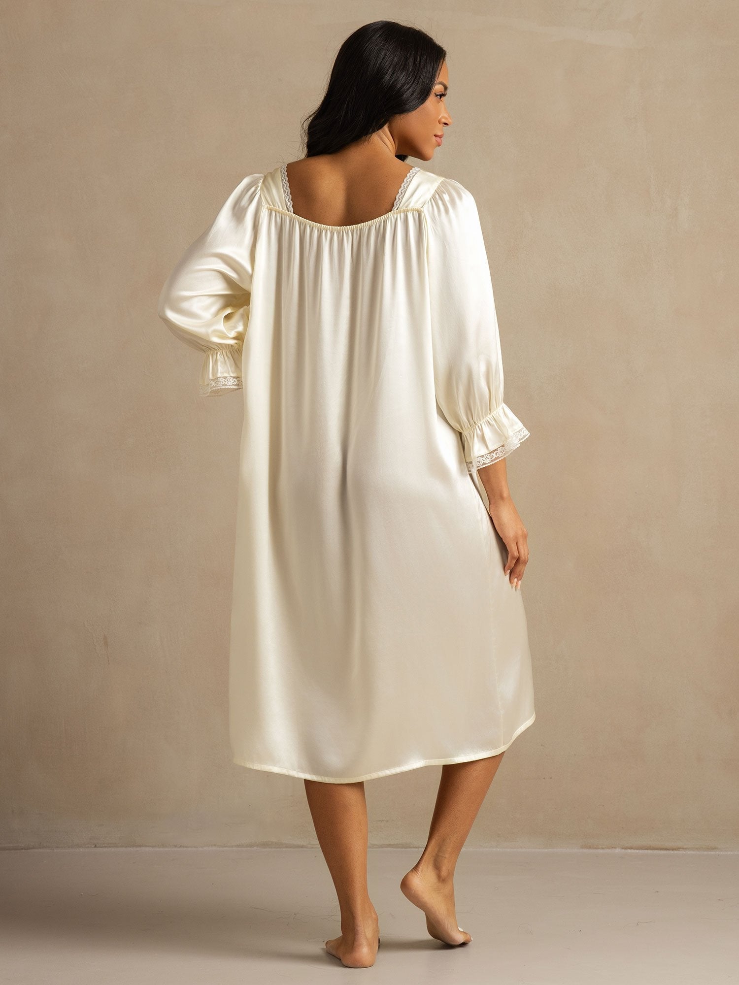 [Blanc] SilkSilky-FR Soie Nightgown 002