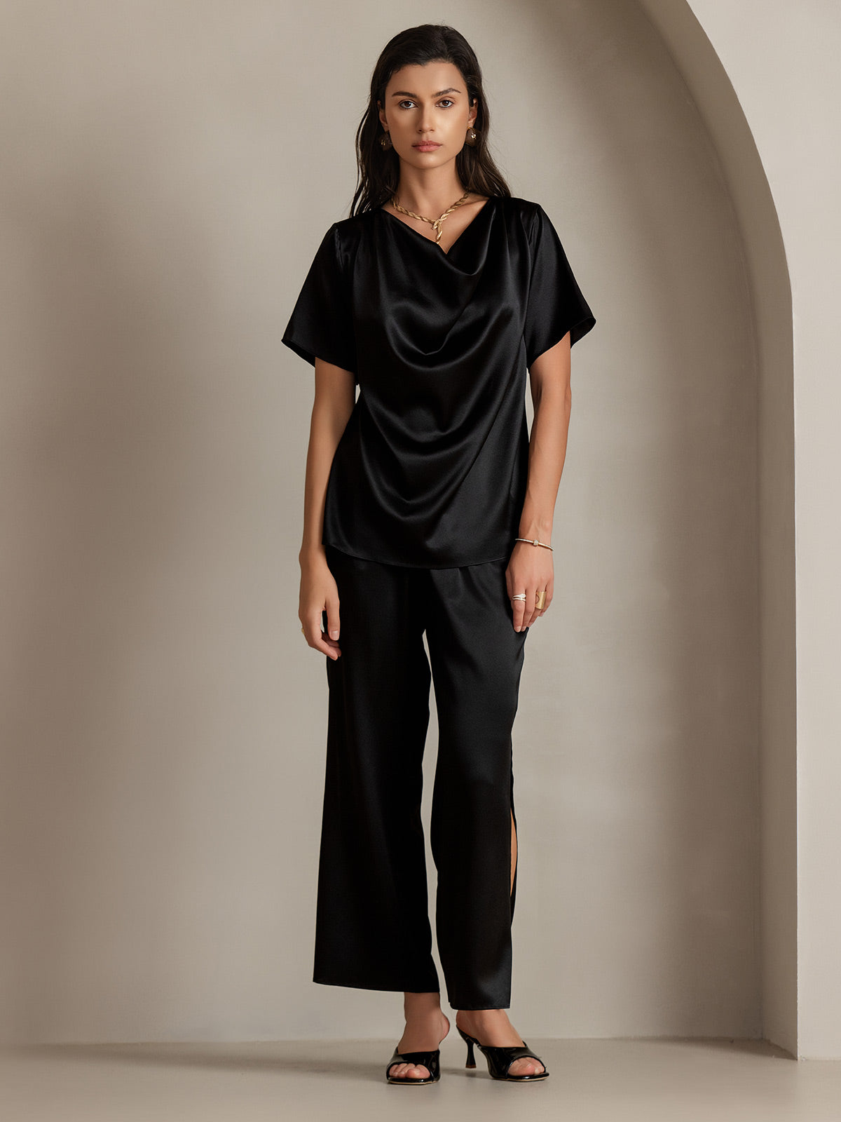 [Noir] SilkSilky-FR 19Momme Soie Col Bénitier Femme T-Shirt 004