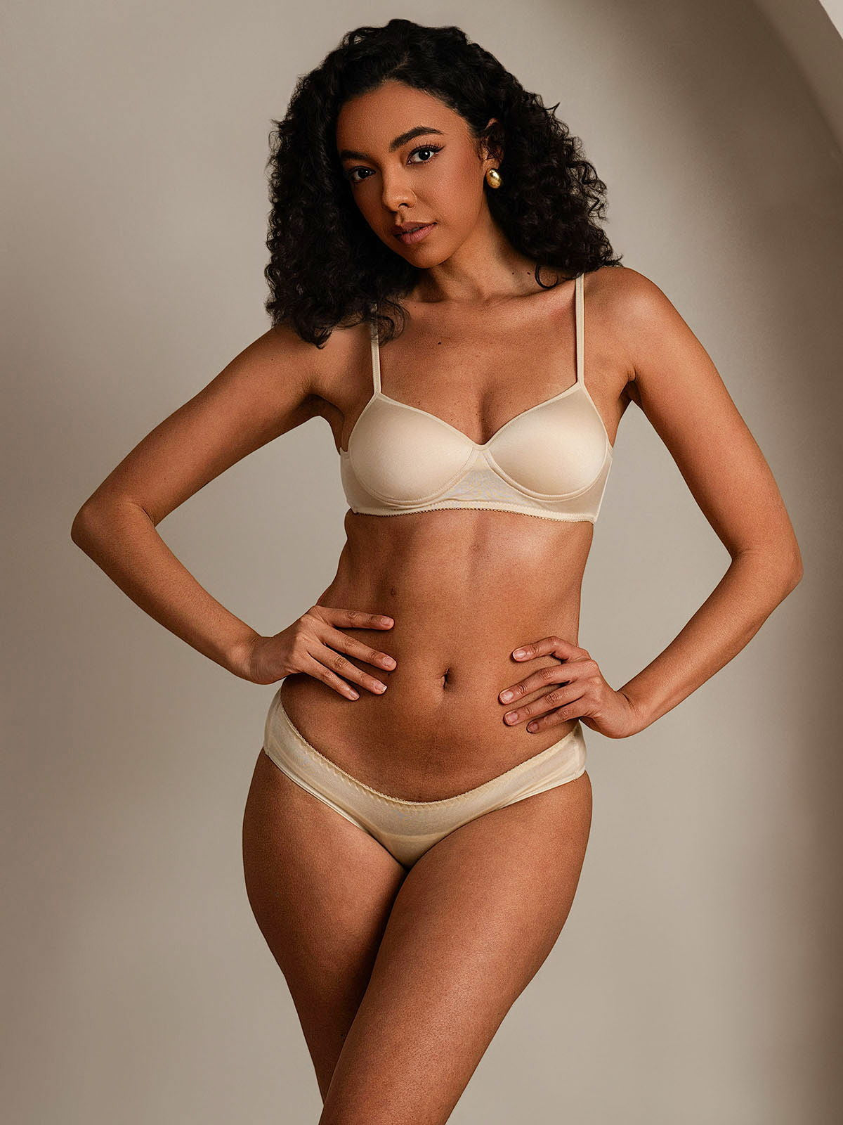 [Beige] SilkSilky-FR Soie Tricotée Bra&Panty Set 003