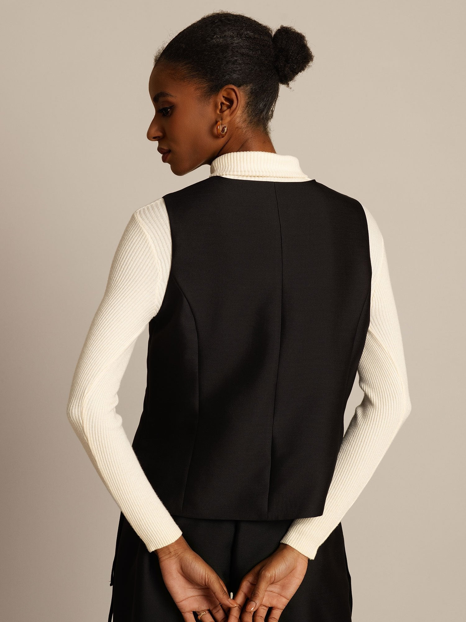 [Noir] SilkSilky-FR 32Momme Soie Womens Vest 002,