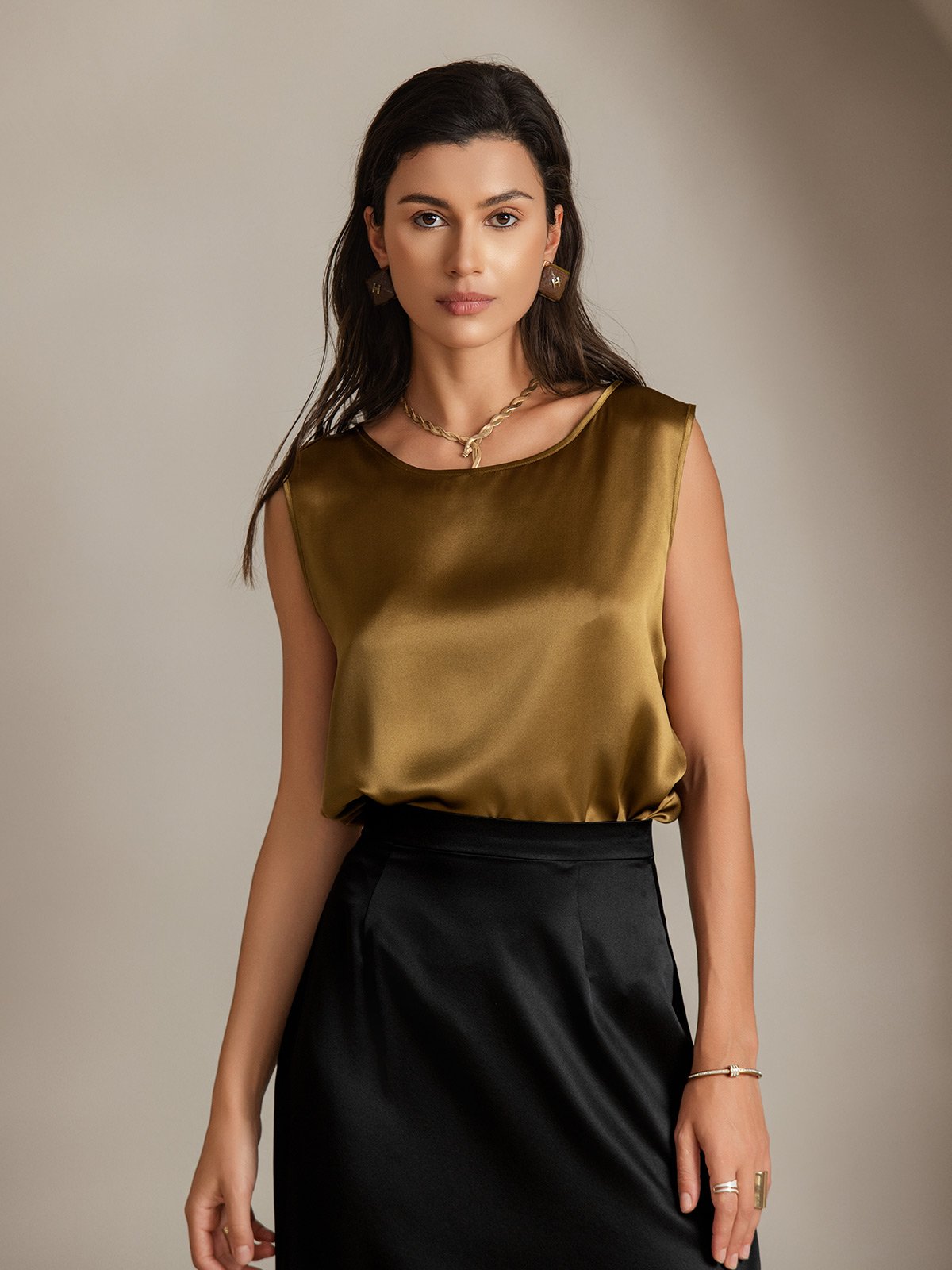 [Brun] SilkSilky-FR 19Momme Sans manches Col Rond Top À Fines Brides 003