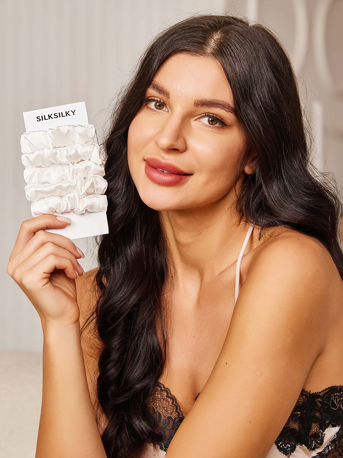 [Blanc] SilkSilky-FR 19Momme Pure Soie Scrunchie 001