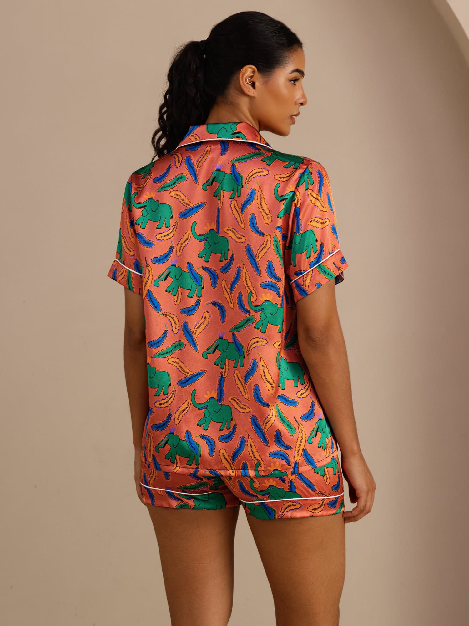 [Éléphant Argile] SilkSilky-FR Short Sleeve Lapel Collar Femme Pyjamas 002