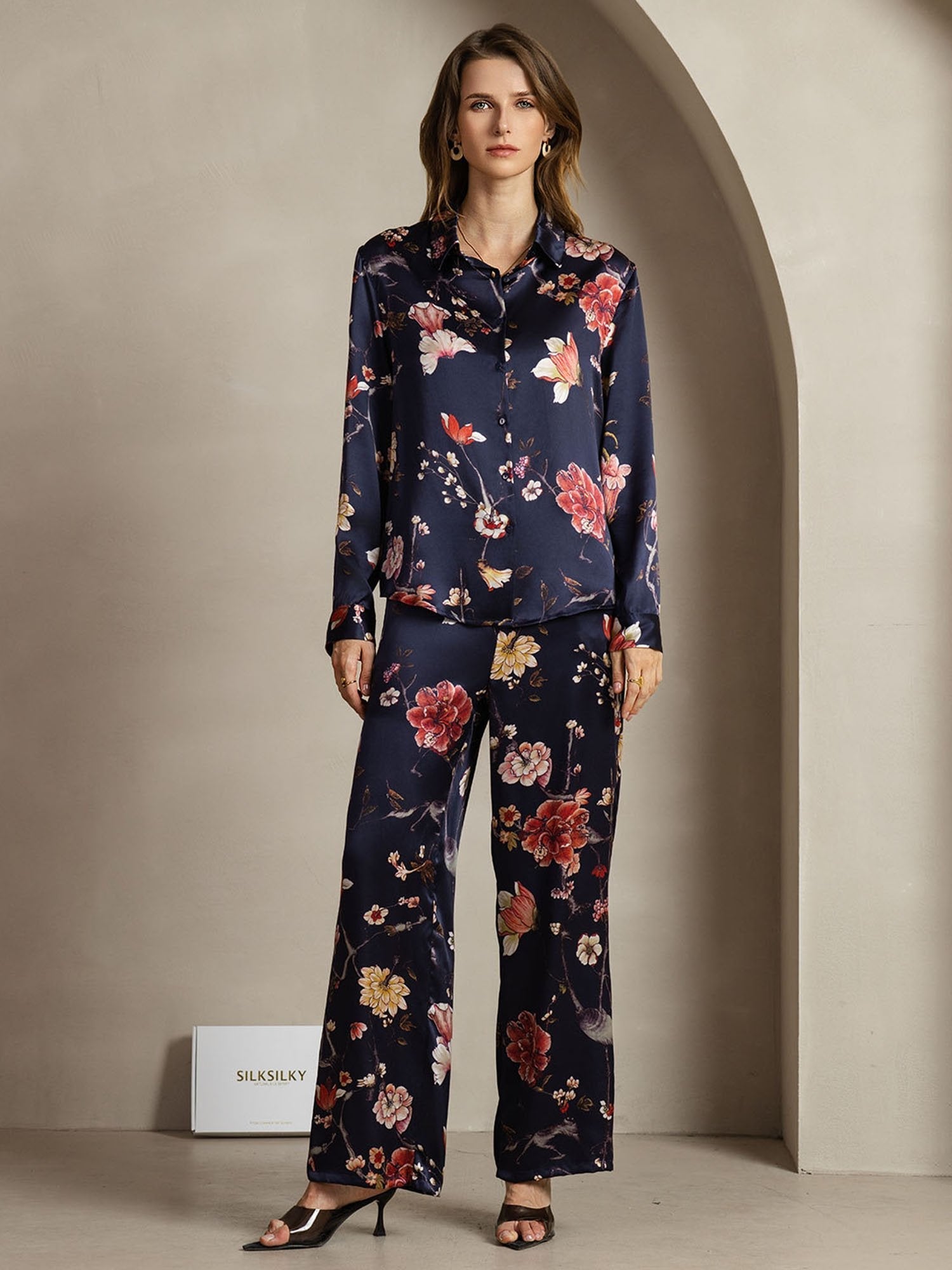 [Floral Marine] SilkSilky-FR 19Momme Soie Col Chemise Women''s Outfit Sets 001