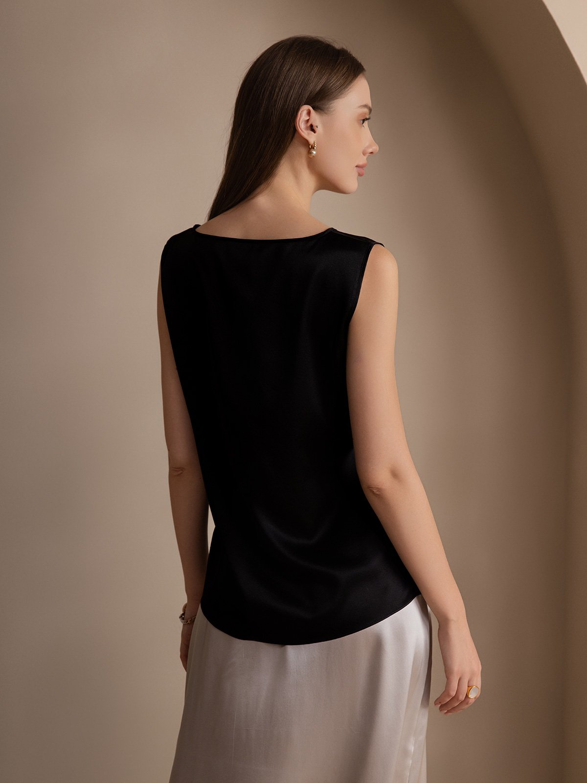 [Noir] SilkSilky-FR 19Momme Soie Col Rond Top À Fines Brides 002