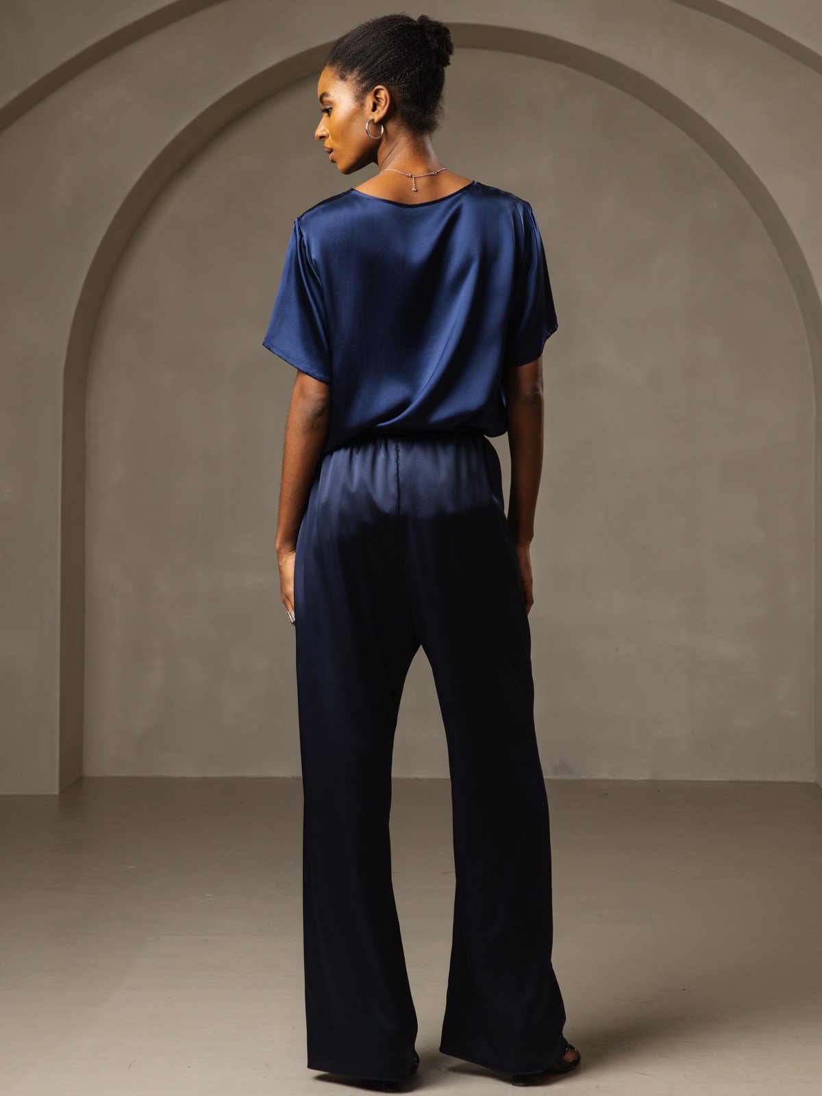 SilkSilky-FR Pure Soie Manches courtes Col Rond Femme T-Shirt BleuFoncé 002