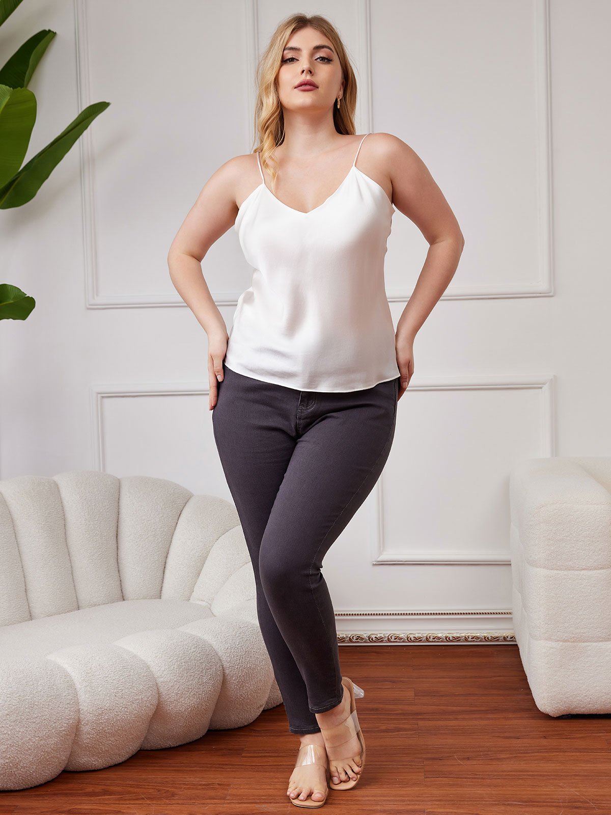 [Blanc] SilkSilky-FR Fines Brides Col V Top À Fines Brides grandes tailles 005