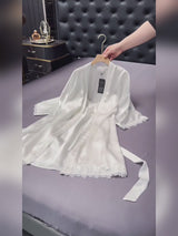 SilkSilky-FR 3/4 Sleeve V Neck Peignoir&Robe de Chambre video 001