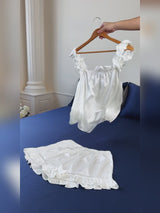 SilkSilky-FR Sleeveless Square Neck Ensemble Camisole video 001