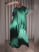 SilkSilky-FR Short Sleeve Crew Neck Robes video 001